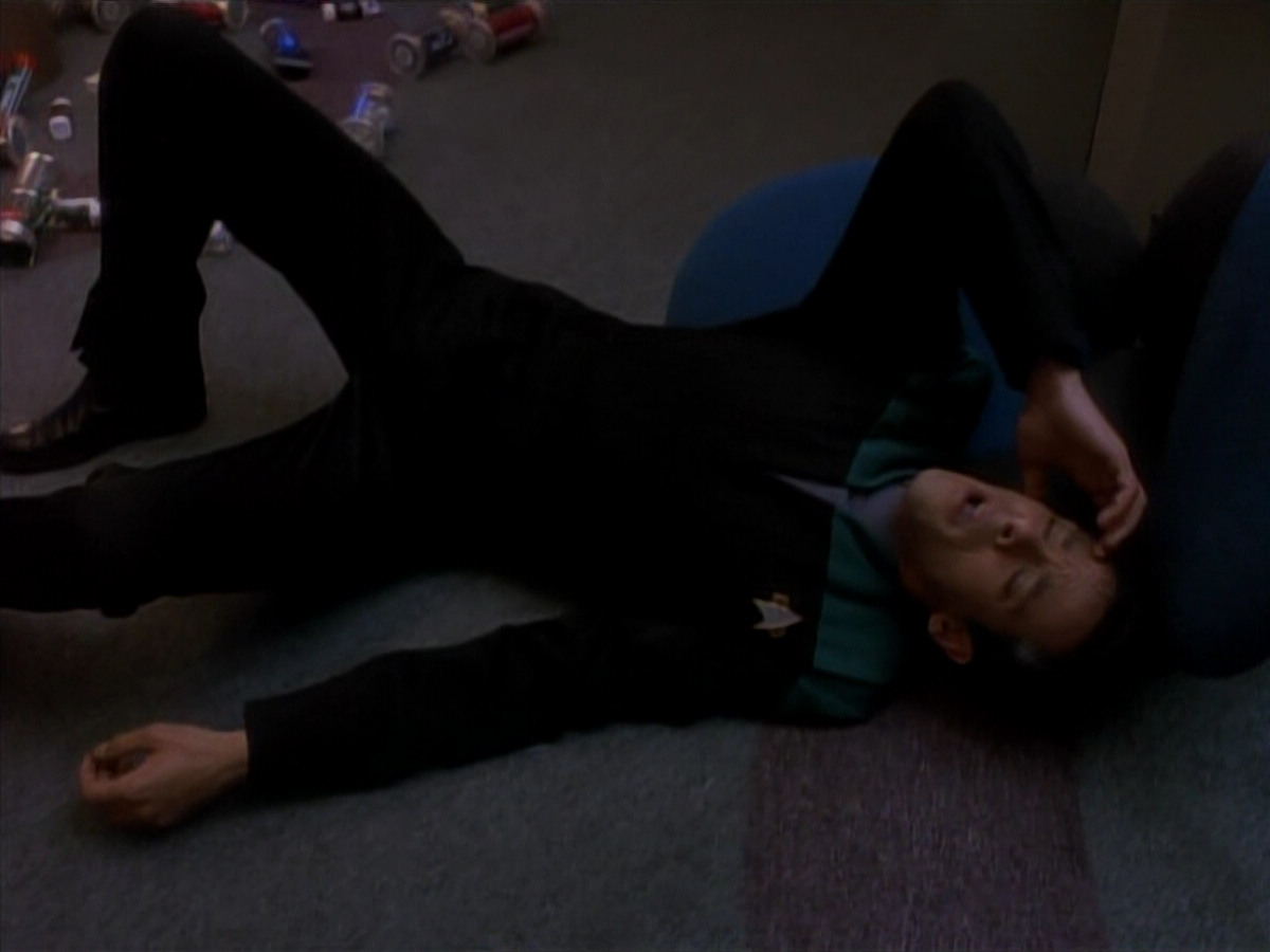 extant_StarTrek_DS9_3x18-DistantVoices_00540.jpg
