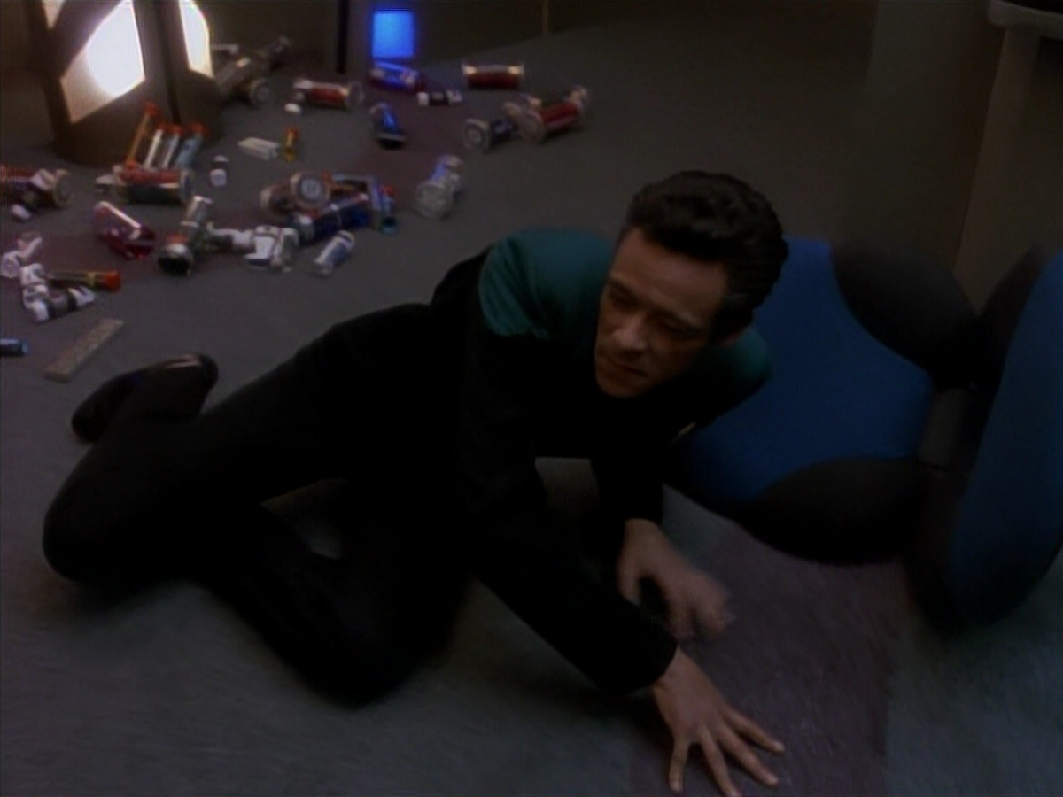 extant_StarTrek_DS9_3x18-DistantVoices_00546.jpg