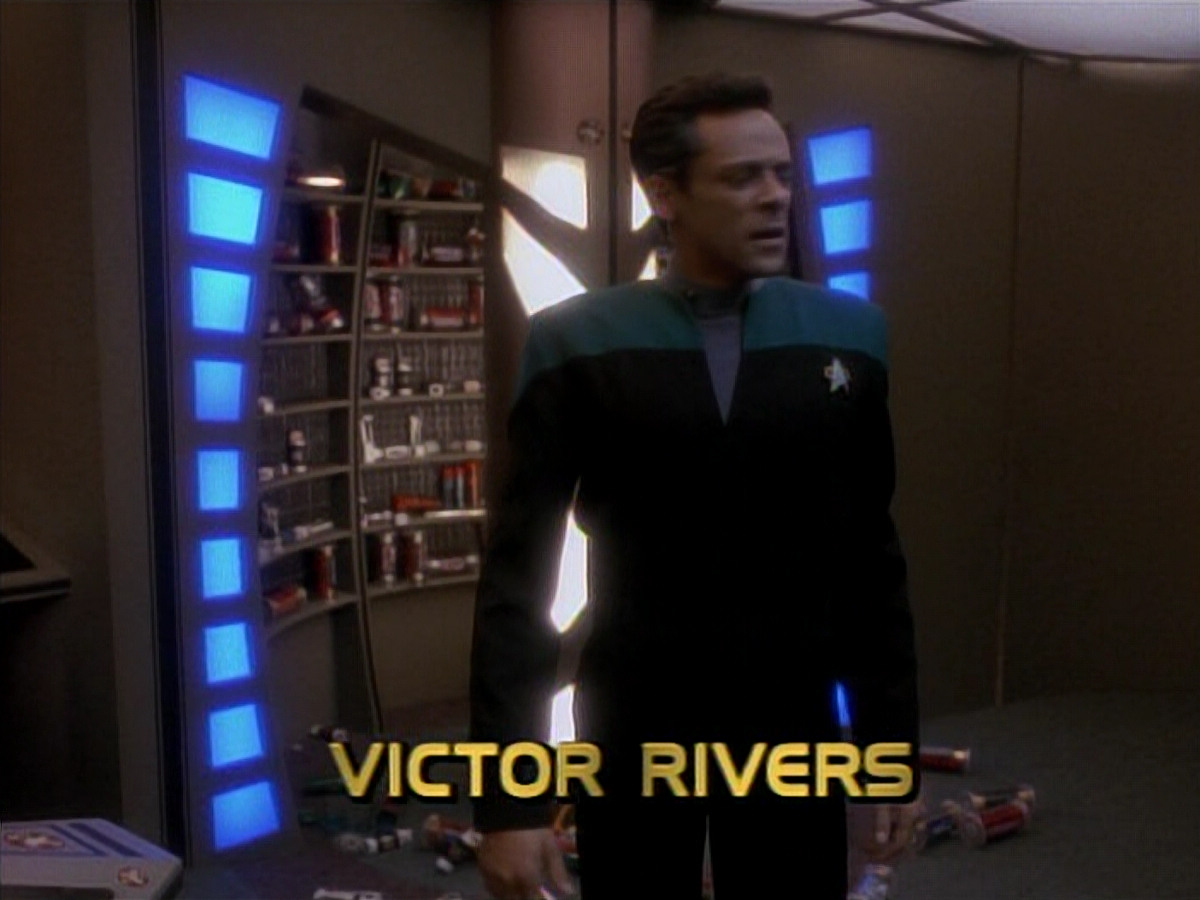 extant_StarTrek_DS9_3x18-DistantVoices_00553.jpg
