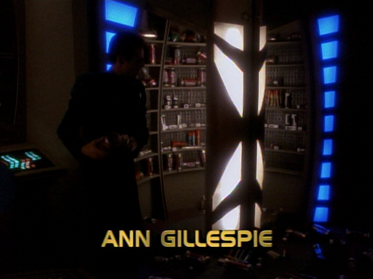 extant_StarTrek_DS9_3x18-DistantVoices_00562.jpg