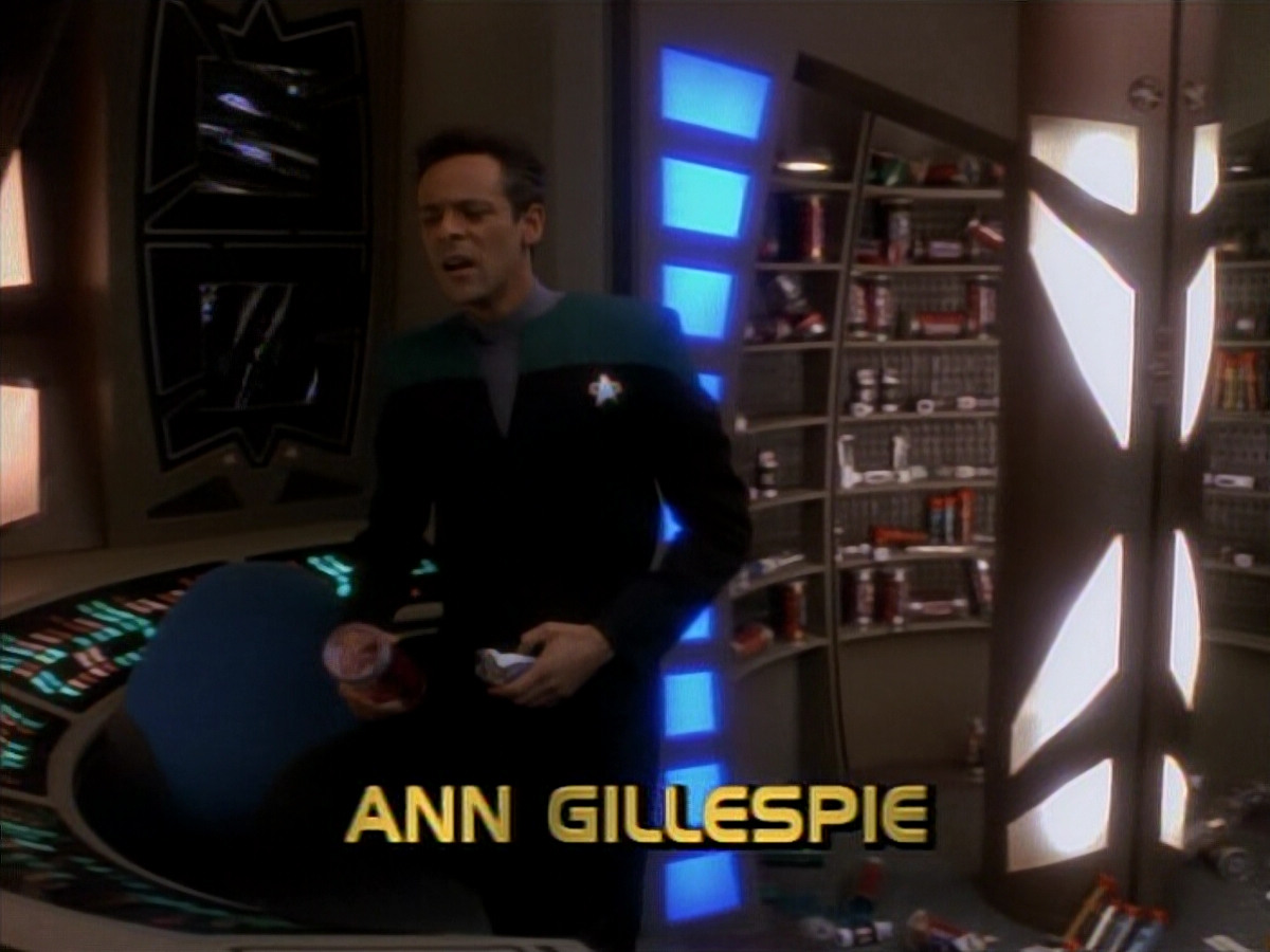 extant_StarTrek_DS9_3x18-DistantVoices_00564.jpg