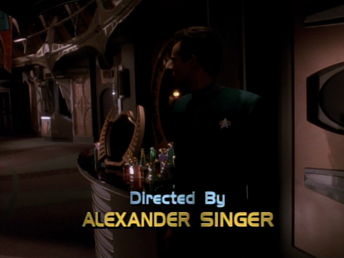 extant_StarTrek_DS9_3x18-DistantVoices_00654.jpg