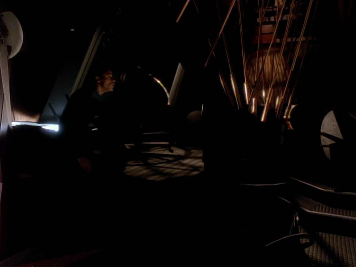 extant_StarTrek_DS9_3x18-DistantVoices_00712.jpg