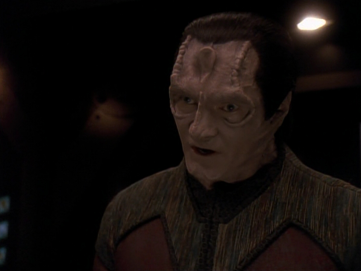 extant_StarTrek_DS9_3x18-DistantVoices_00945.jpg