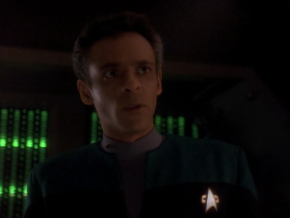 extant_StarTrek_DS9_3x18-DistantVoices_00989.jpg