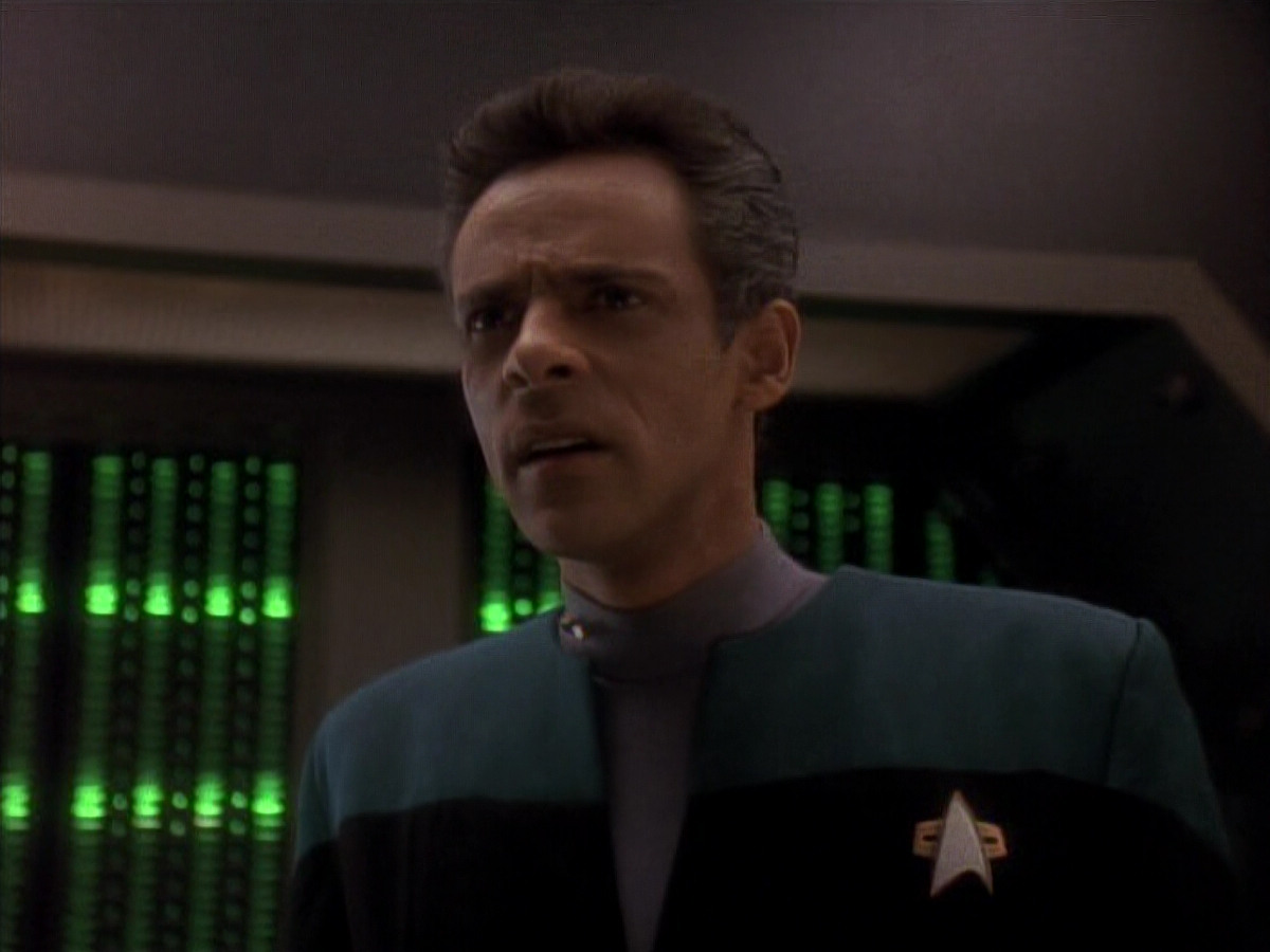 extant_StarTrek_DS9_3x18-DistantVoices_01000.jpg