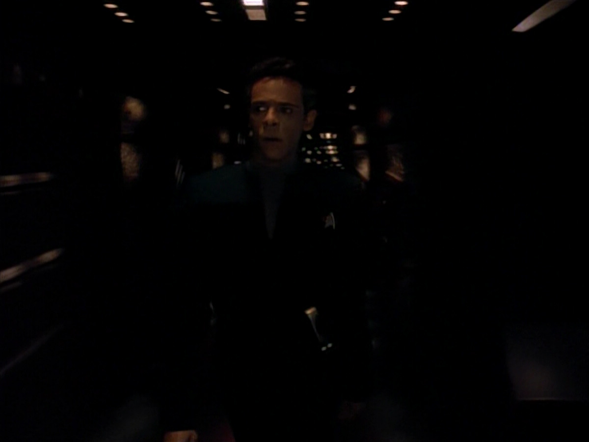 extant_StarTrek_DS9_3x18-DistantVoices_01080.jpg