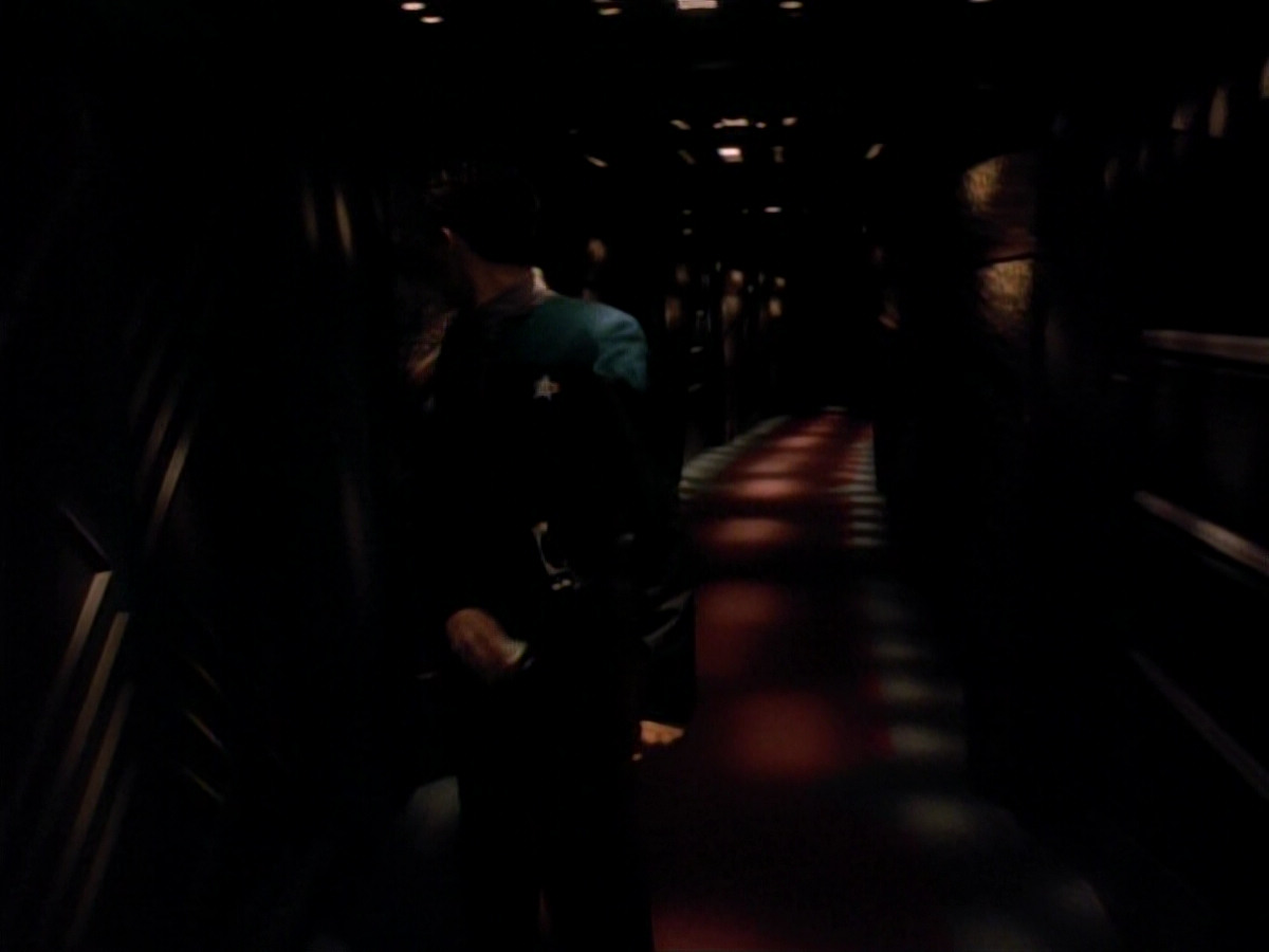 extant_StarTrek_DS9_3x18-DistantVoices_01099.jpg