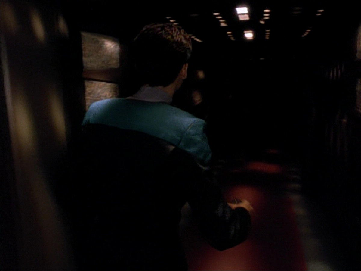 extant_StarTrek_DS9_3x18-DistantVoices_01117.jpg