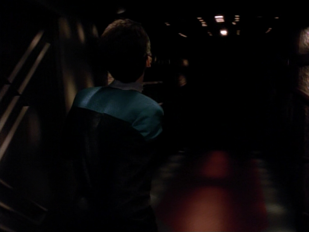extant_StarTrek_DS9_3x18-DistantVoices_01118.jpg