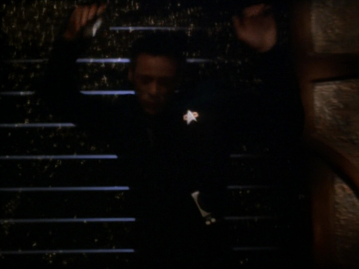 extant_StarTrek_DS9_3x18-DistantVoices_01121.jpg