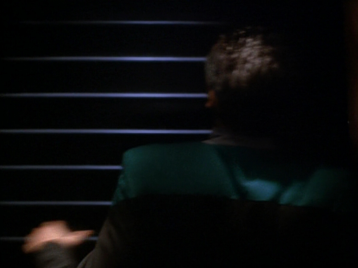 extant_StarTrek_DS9_3x18-DistantVoices_01123.jpg