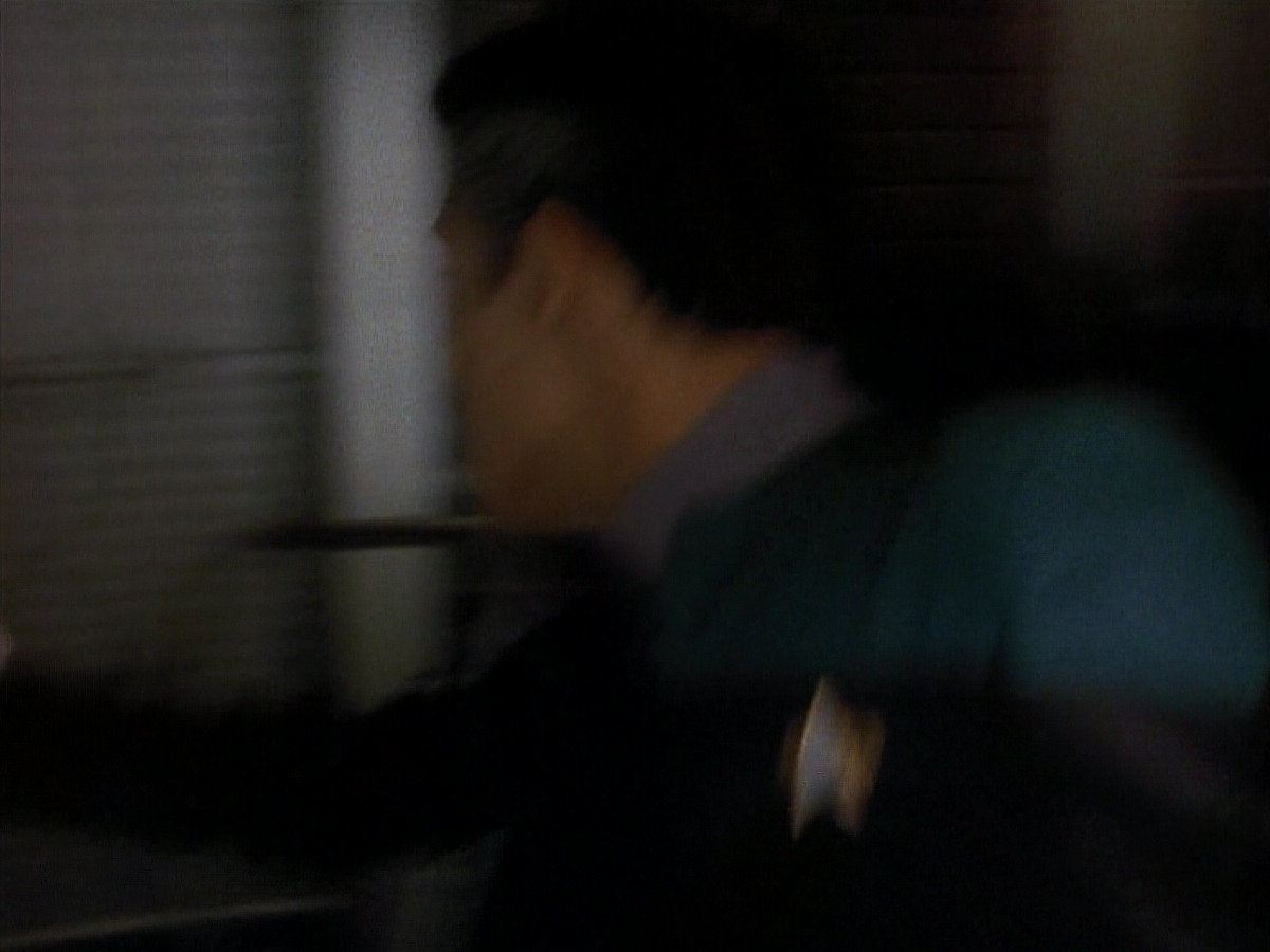 extant_StarTrek_DS9_3x18-DistantVoices_01138.jpg