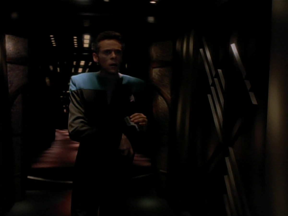 extant_StarTrek_DS9_3x18-DistantVoices_01202.jpg