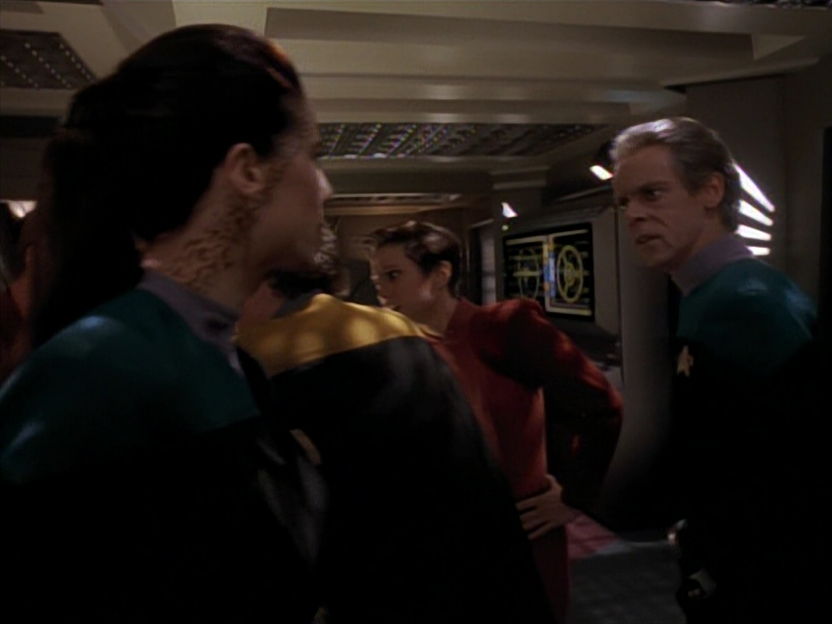 extant_StarTrek_DS9_3x18-DistantVoices_01235.jpg