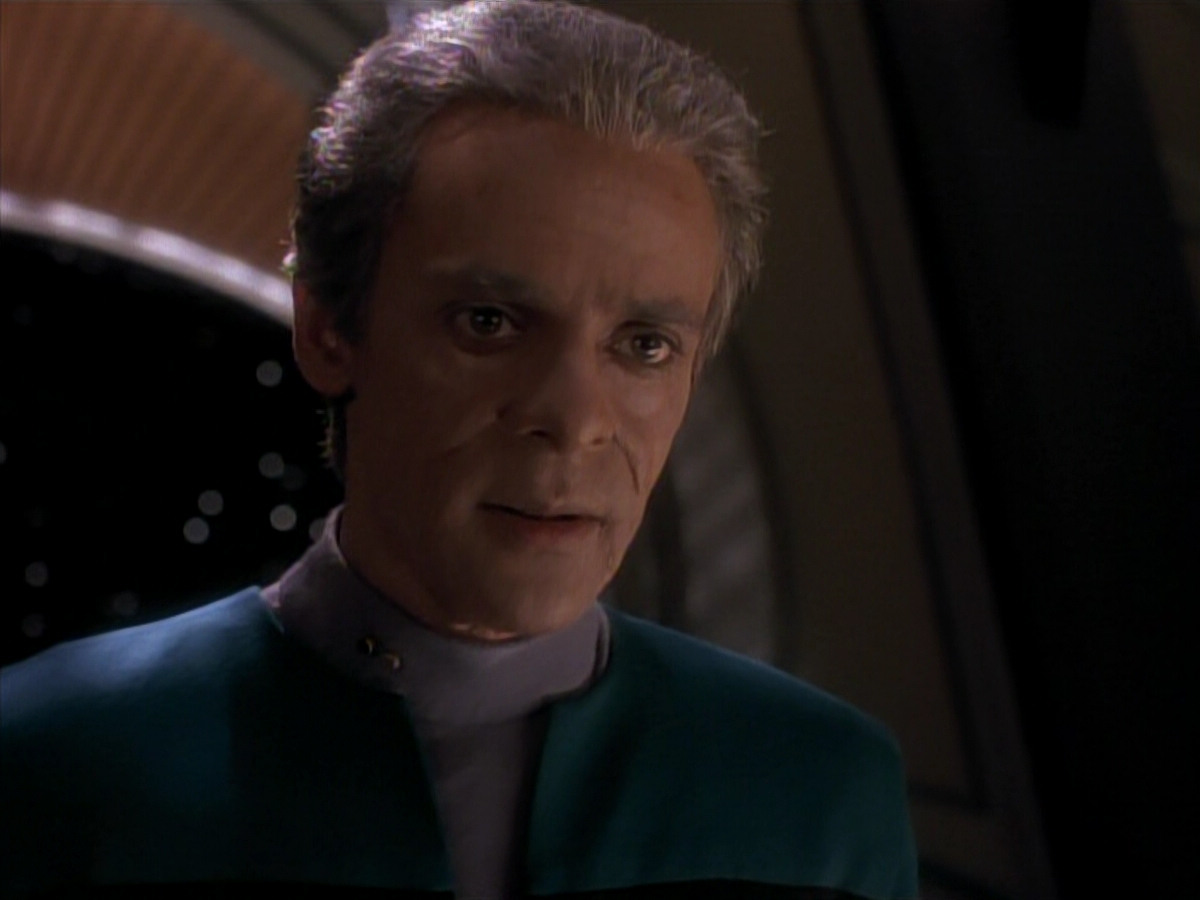 extant_StarTrek_DS9_3x18-DistantVoices_01320.jpg