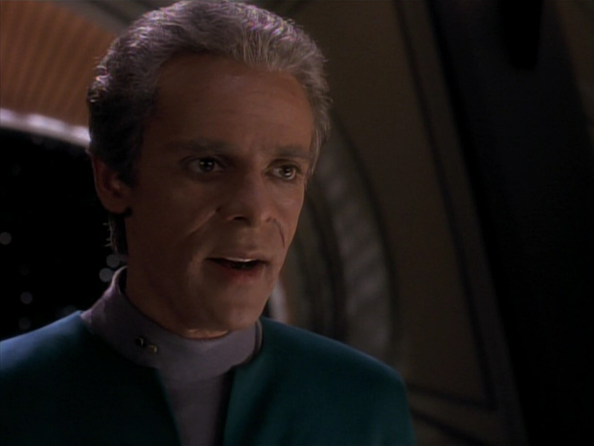 extant_StarTrek_DS9_3x18-DistantVoices_01330.jpg