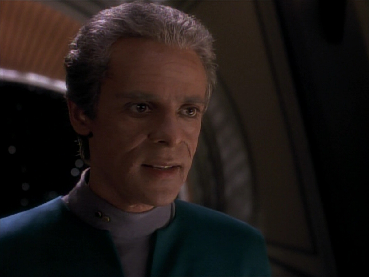 extant_StarTrek_DS9_3x18-DistantVoices_01332.jpg