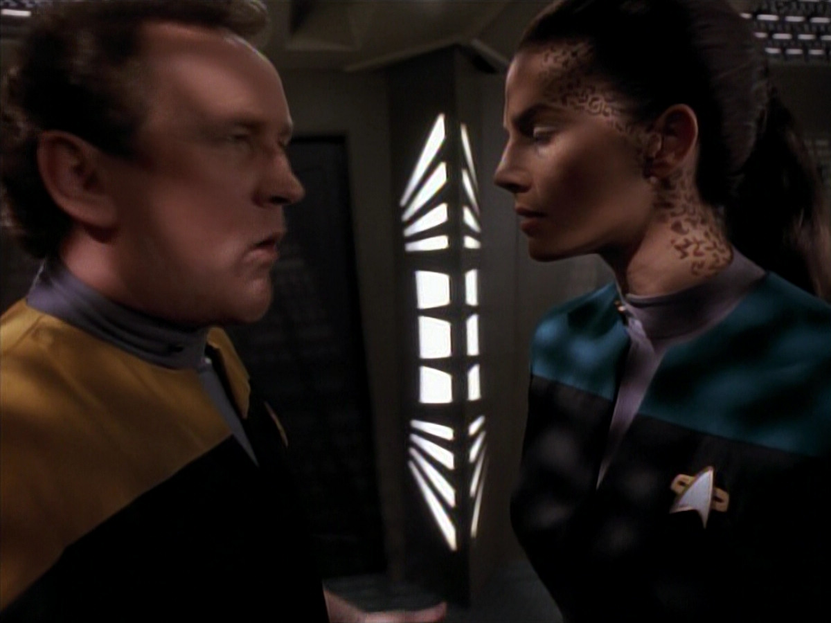 extant_StarTrek_DS9_3x18-DistantVoices_01419.jpg