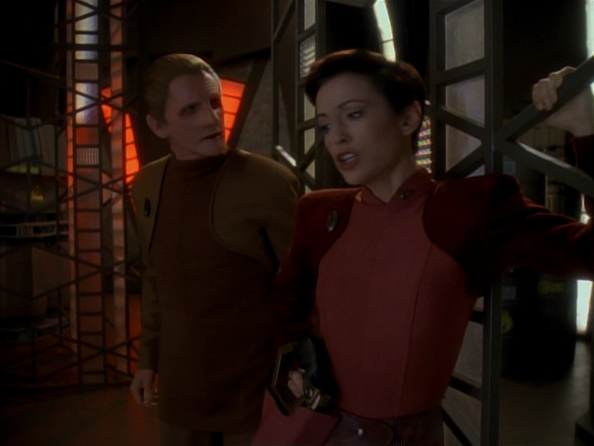 extant_StarTrek_DS9_3x18-DistantVoices_01531.jpg