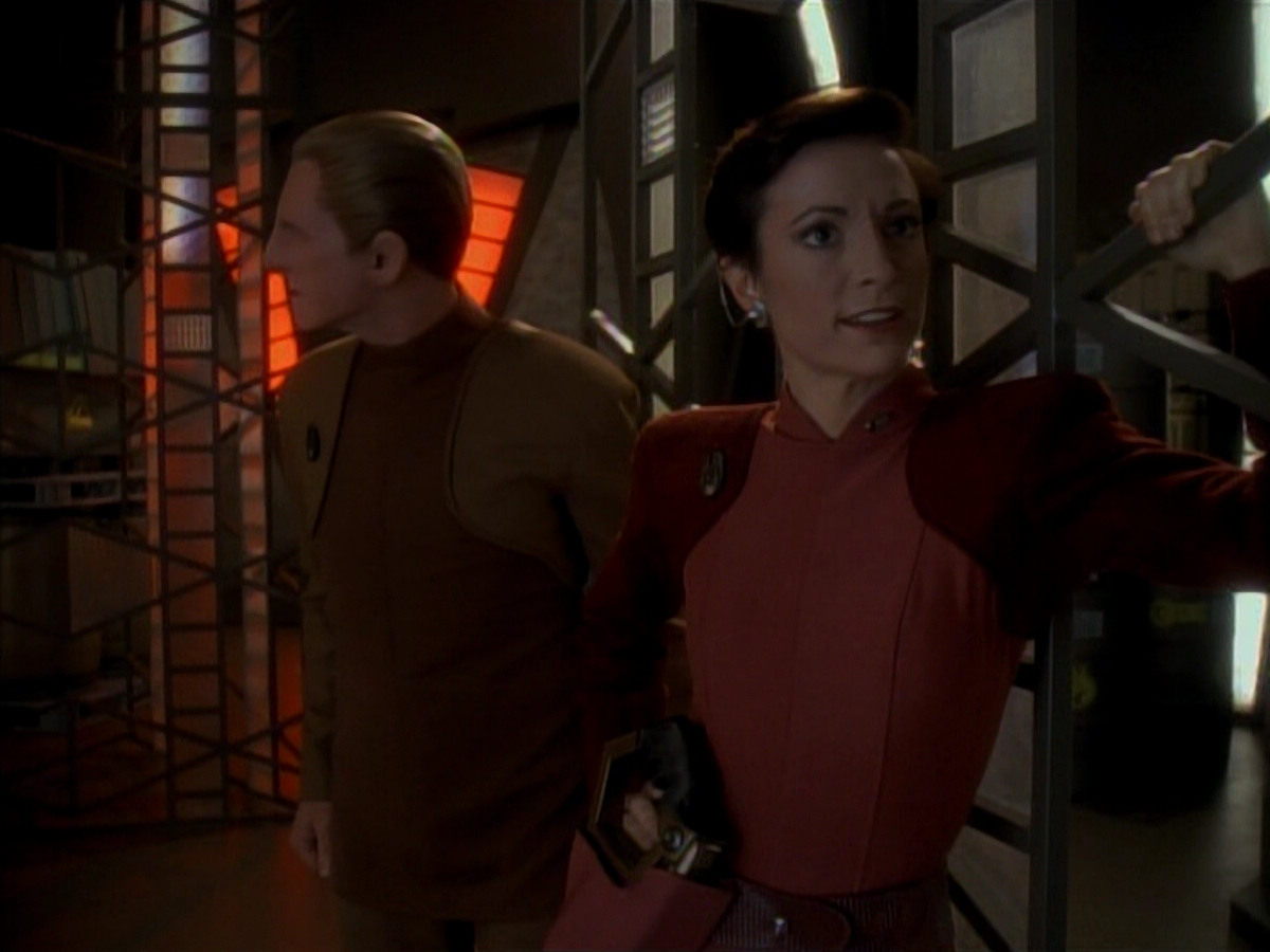 extant_StarTrek_DS9_3x18-DistantVoices_01539.jpg