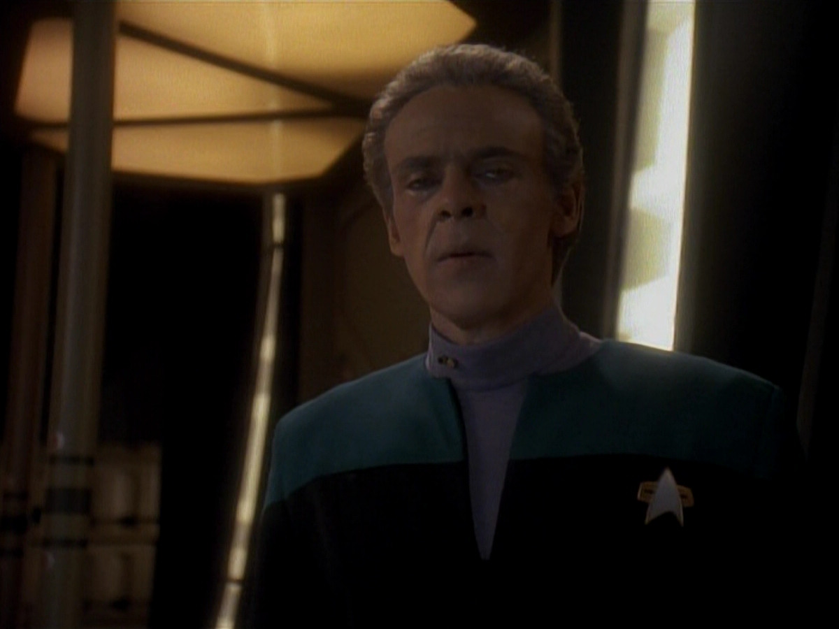 extant_StarTrek_DS9_3x18-DistantVoices_01571.jpg