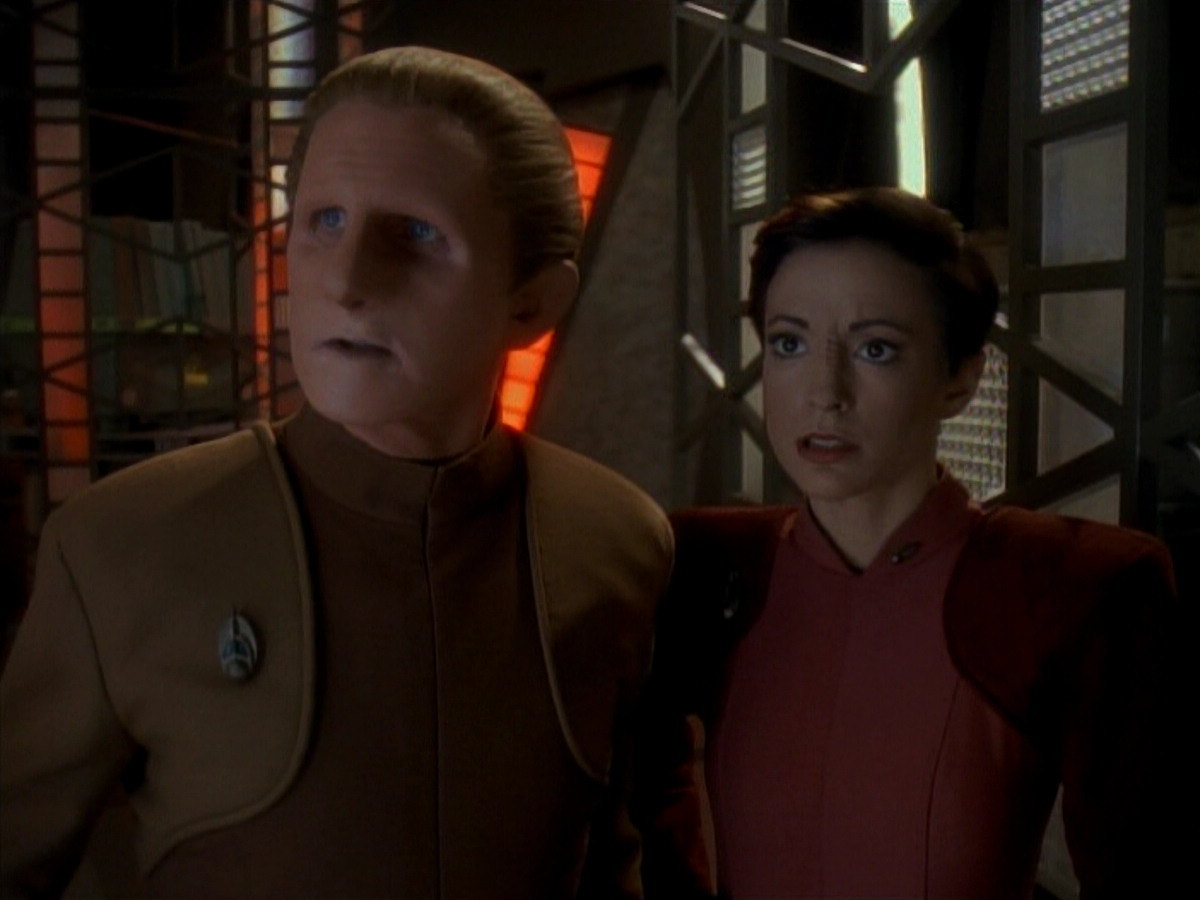 extant_StarTrek_DS9_3x18-DistantVoices_01592.jpg