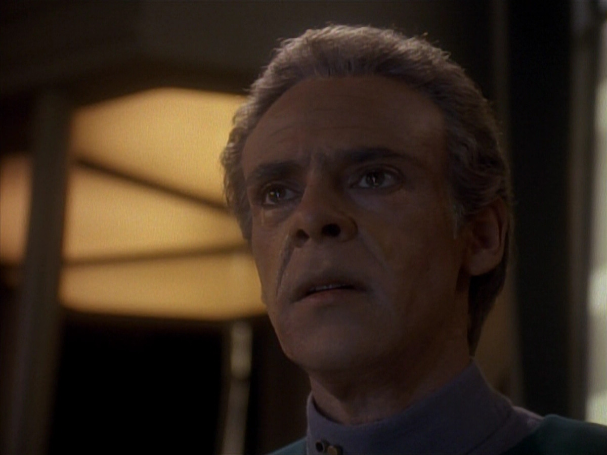 extant_StarTrek_DS9_3x18-DistantVoices_01625.jpg