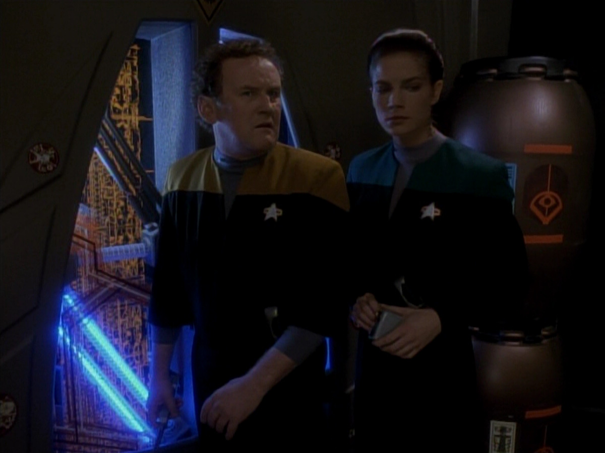 extant_StarTrek_DS9_3x18-DistantVoices_01634.jpg