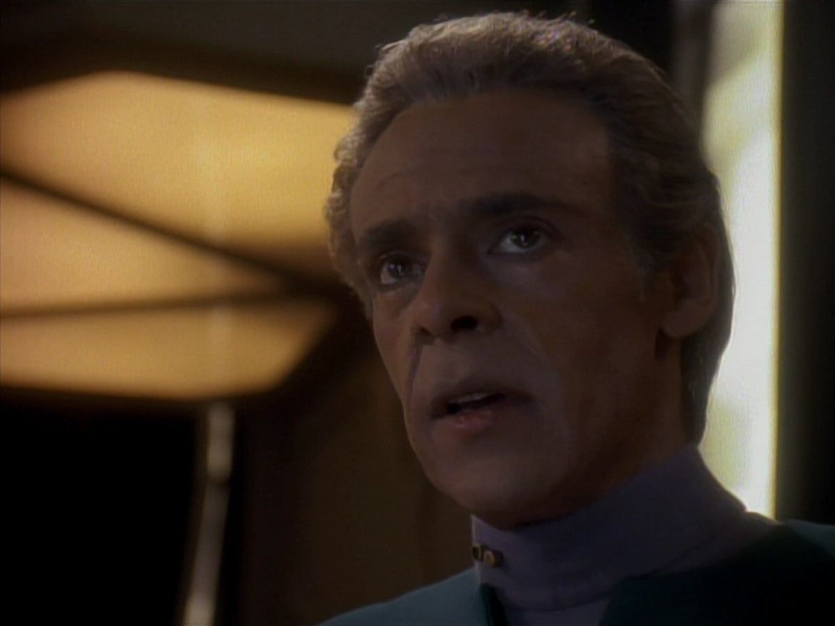 extant_StarTrek_DS9_3x18-DistantVoices_01673.jpg