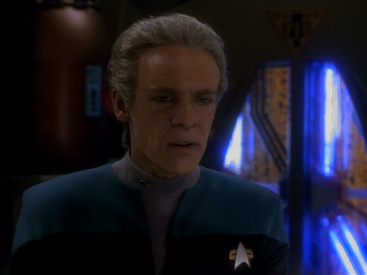 extant_StarTrek_DS9_3x18-DistantVoices_01760.jpg