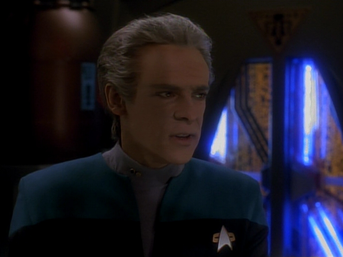 extant_StarTrek_DS9_3x18-DistantVoices_01761.jpg