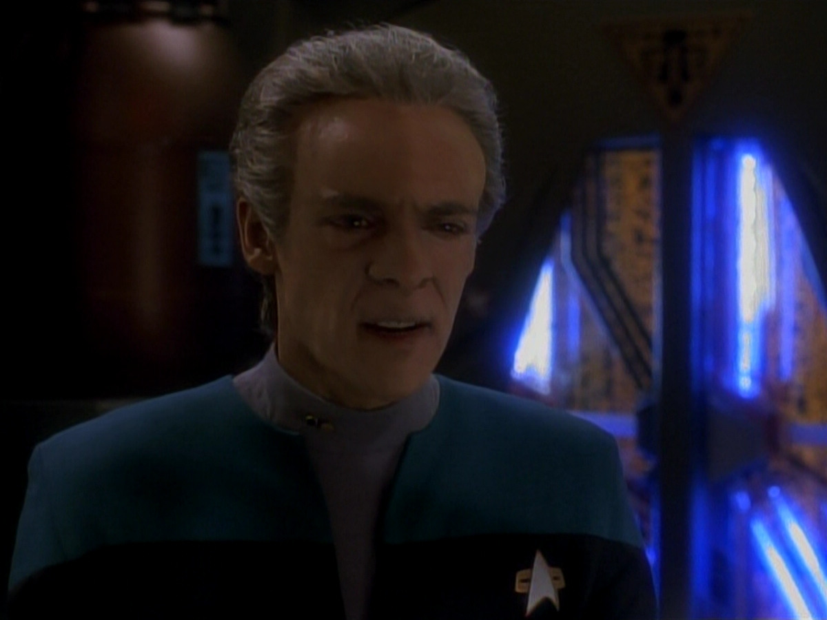 extant_StarTrek_DS9_3x18-DistantVoices_01765.jpg