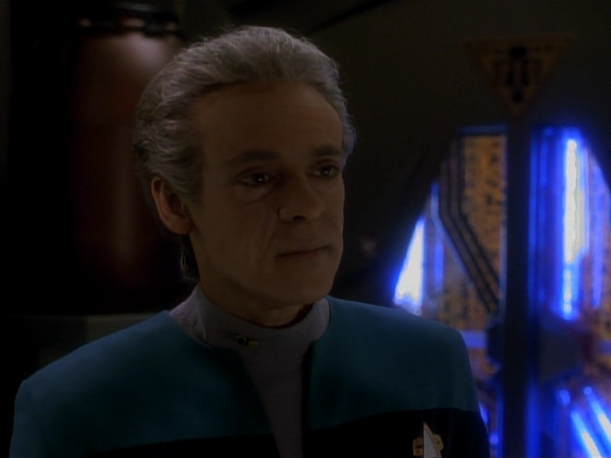 extant_StarTrek_DS9_3x18-DistantVoices_01834.jpg