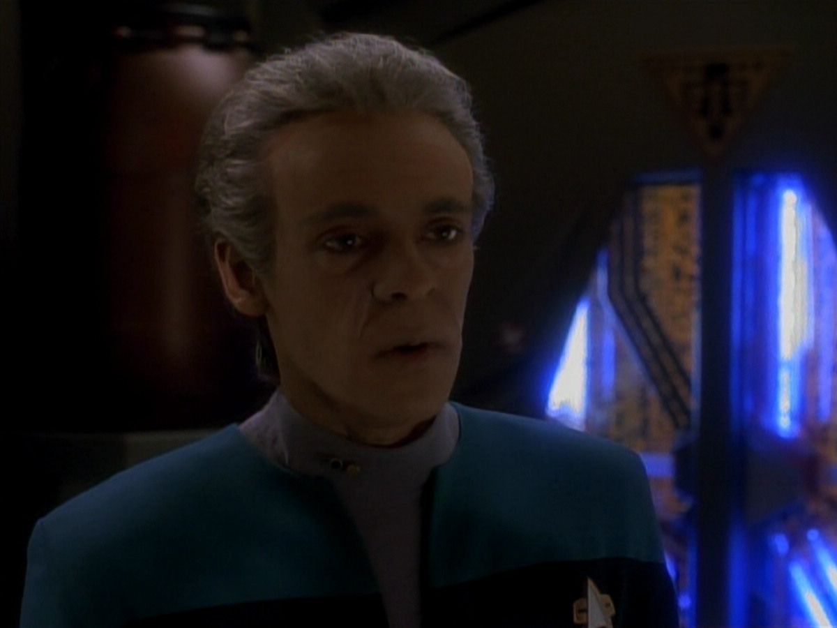 extant_StarTrek_DS9_3x18-DistantVoices_01835.jpg