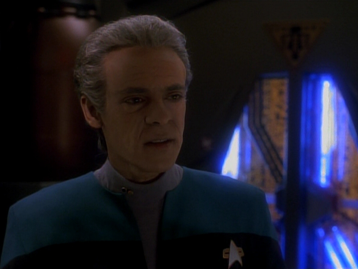 extant_StarTrek_DS9_3x18-DistantVoices_01925.jpg
