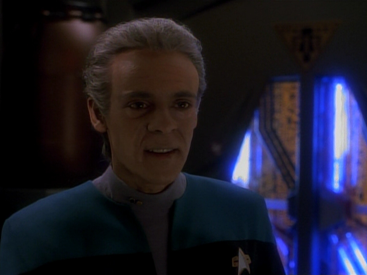 extant_StarTrek_DS9_3x18-DistantVoices_01932.jpg