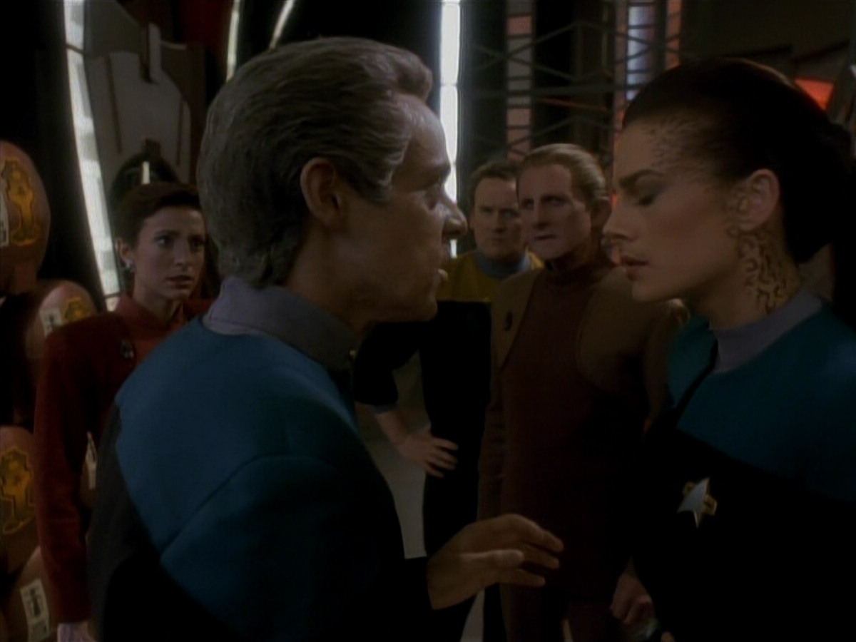 extant_StarTrek_DS9_3x18-DistantVoices_01958.jpg