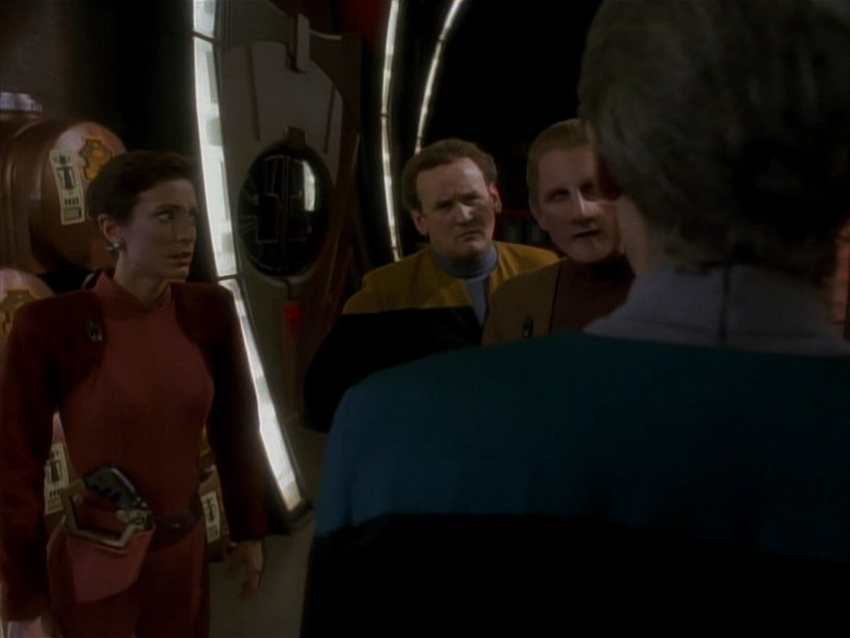 extant_StarTrek_DS9_3x18-DistantVoices_01963.jpg