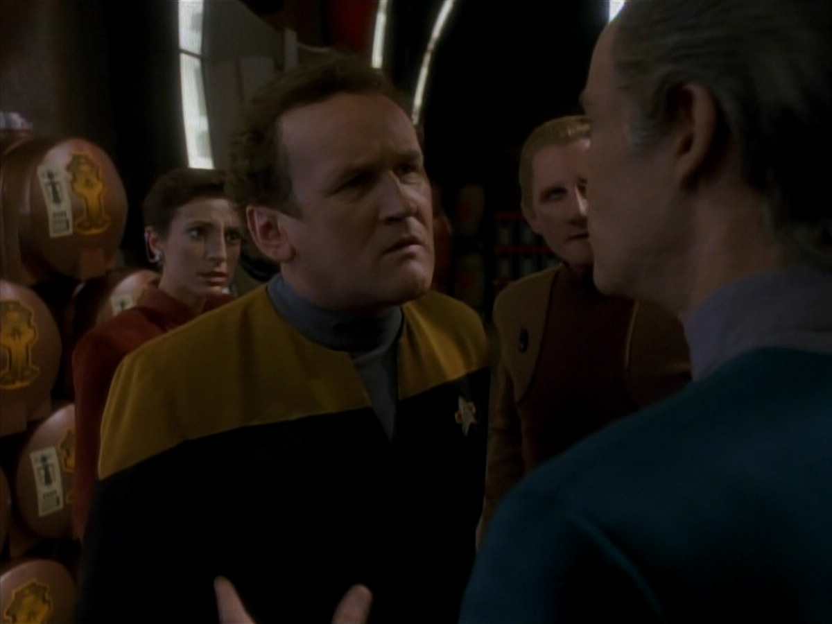 extant_StarTrek_DS9_3x18-DistantVoices_01970.jpg