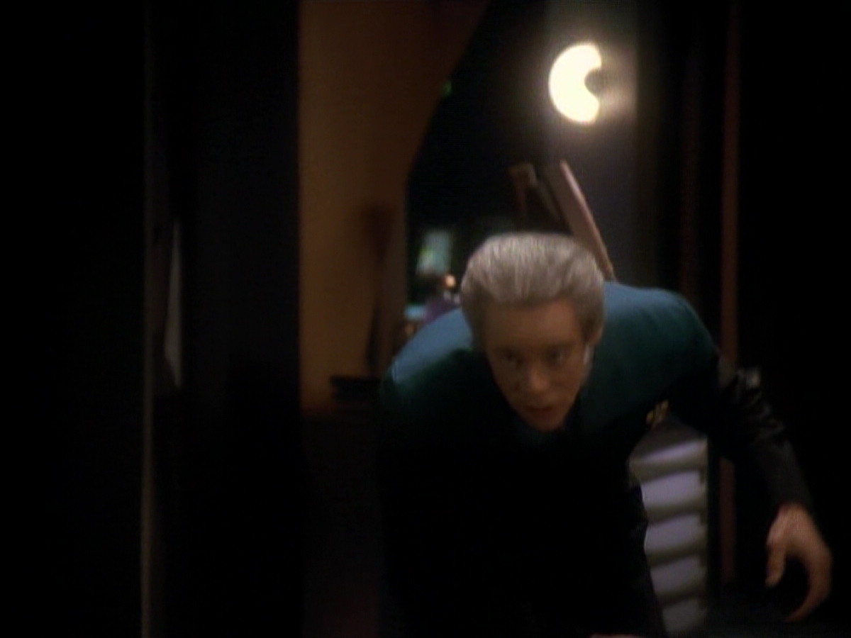 extant_StarTrek_DS9_3x18-DistantVoices_01993.jpg