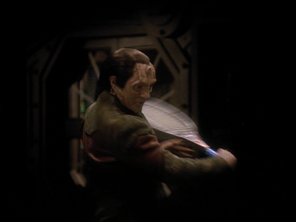 extant_StarTrek_DS9_3x18-DistantVoices_02014.jpg