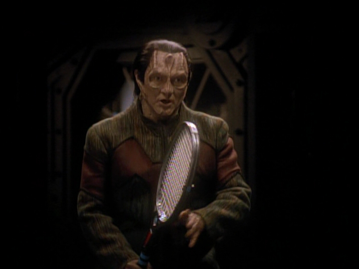 extant_StarTrek_DS9_3x18-DistantVoices_02017.jpg