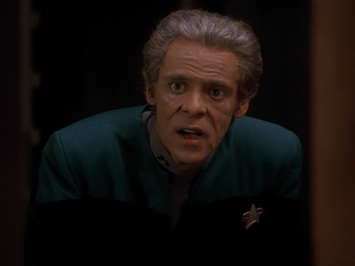 extant_StarTrek_DS9_3x18-DistantVoices_02044.jpg