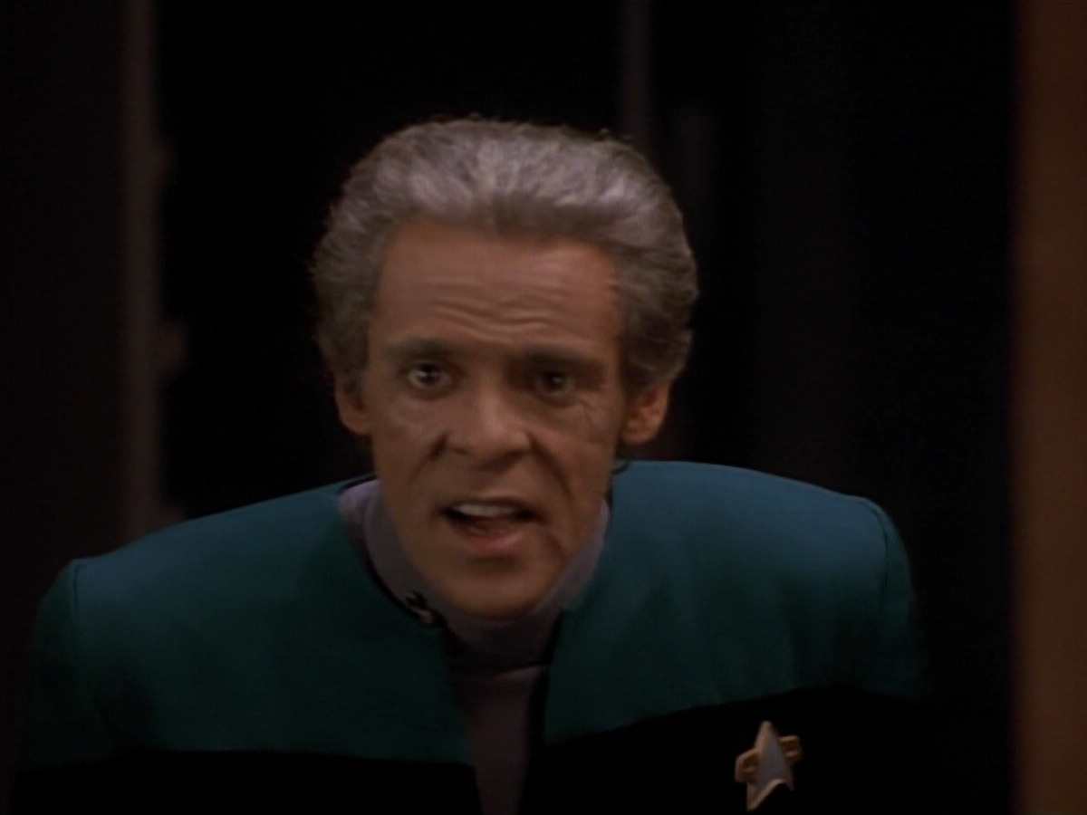 extant_StarTrek_DS9_3x18-DistantVoices_02048.jpg