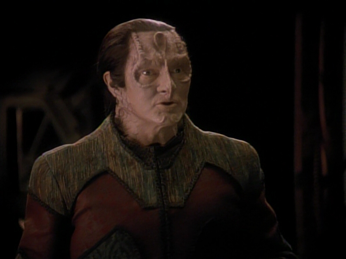 extant_StarTrek_DS9_3x18-DistantVoices_02055.jpg