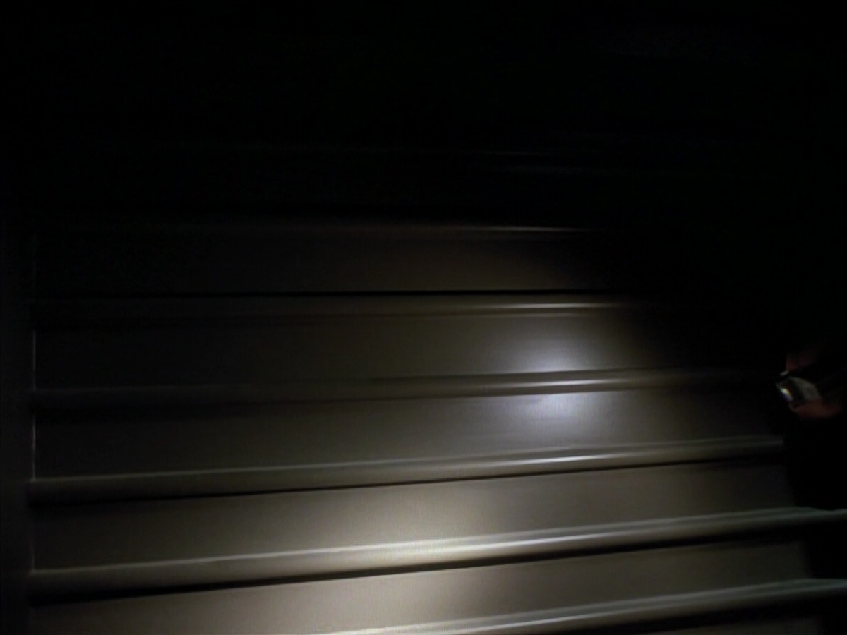 extant_StarTrek_DS9_3x18-DistantVoices_02081.jpg