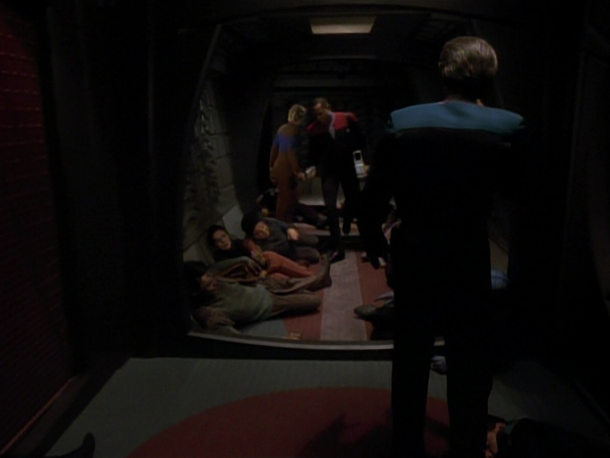 extant_StarTrek_DS9_3x18-DistantVoices_02108.jpg