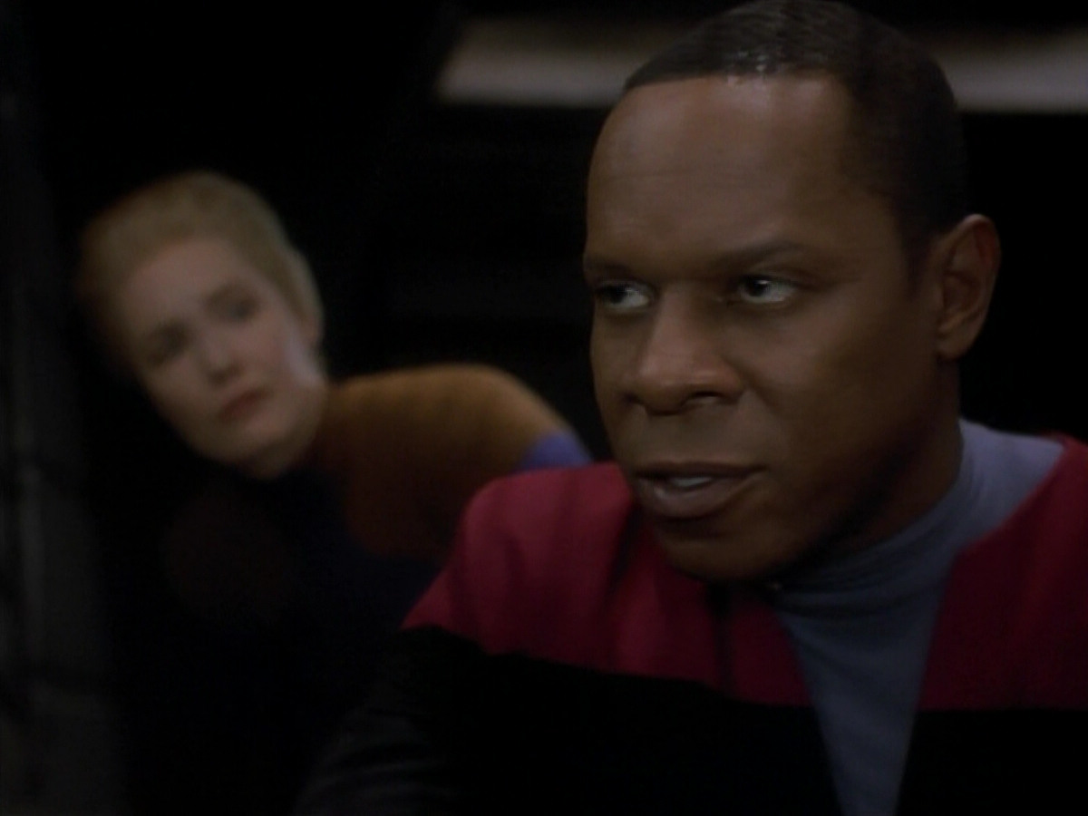 extant_StarTrek_DS9_3x18-DistantVoices_02141.jpg