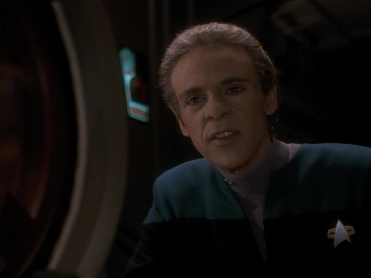 extant_StarTrek_DS9_3x18-DistantVoices_02147.jpg